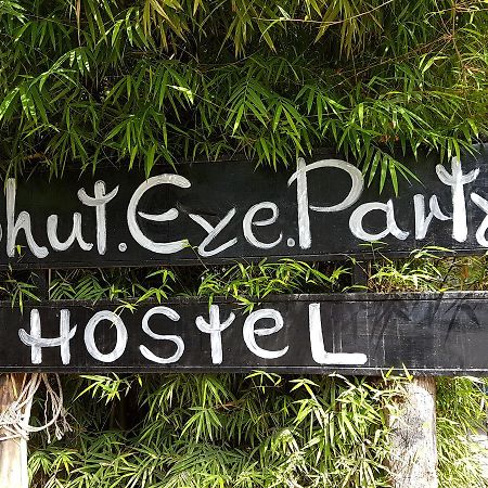 Shut Eye Party Hostel (Adults Only) Пай Екстериор снимка