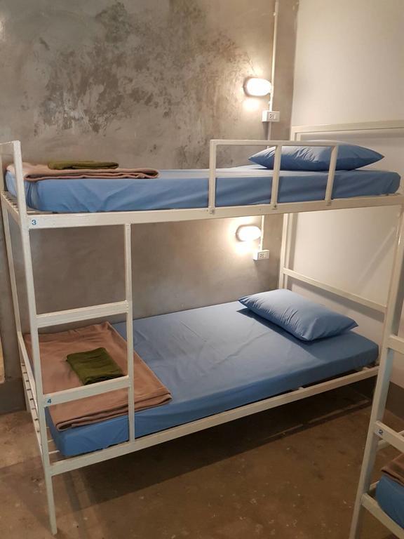 Shut Eye Party Hostel (Adults Only) Пай Екстериор снимка