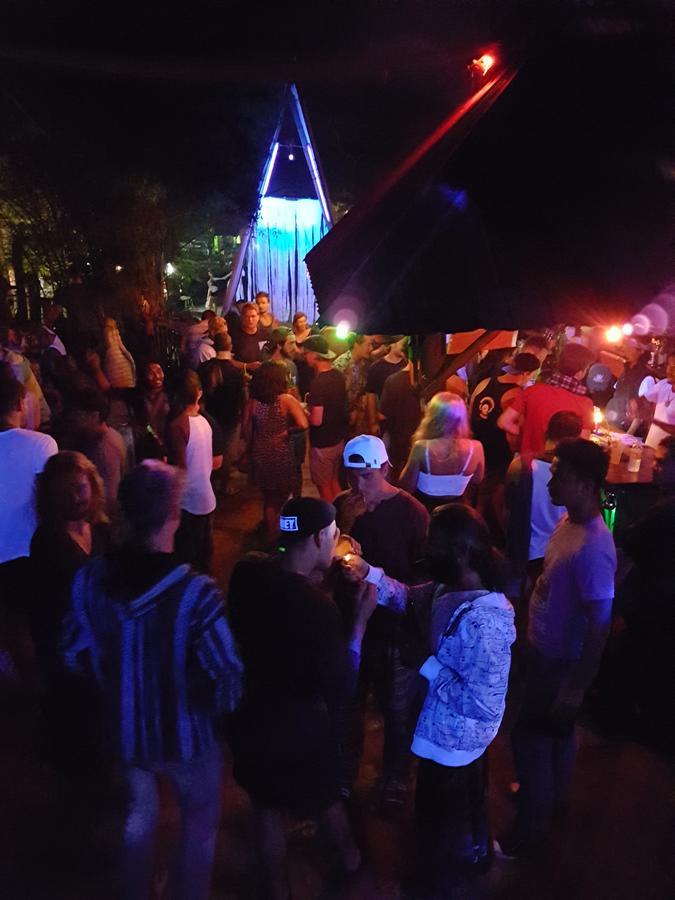 Shut Eye Party Hostel (Adults Only) Пай Екстериор снимка